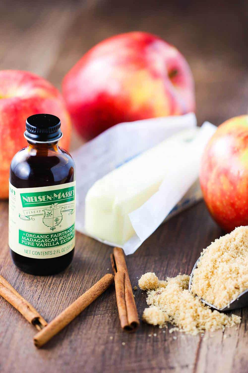 Ingredients for Baked Cinnamon Apples