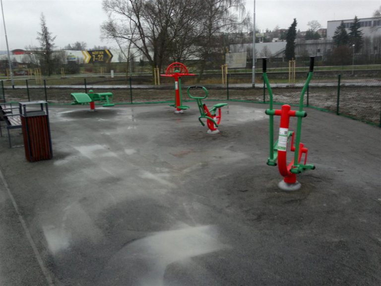 Venkovní fitness prvky, Jihlava – U Českého mlýna