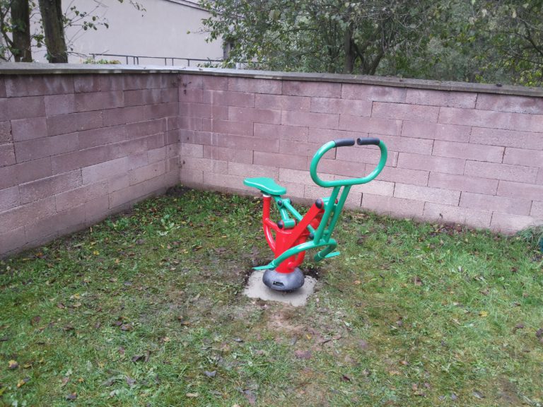 Venkovní fitness prvek, Benešov u Semil