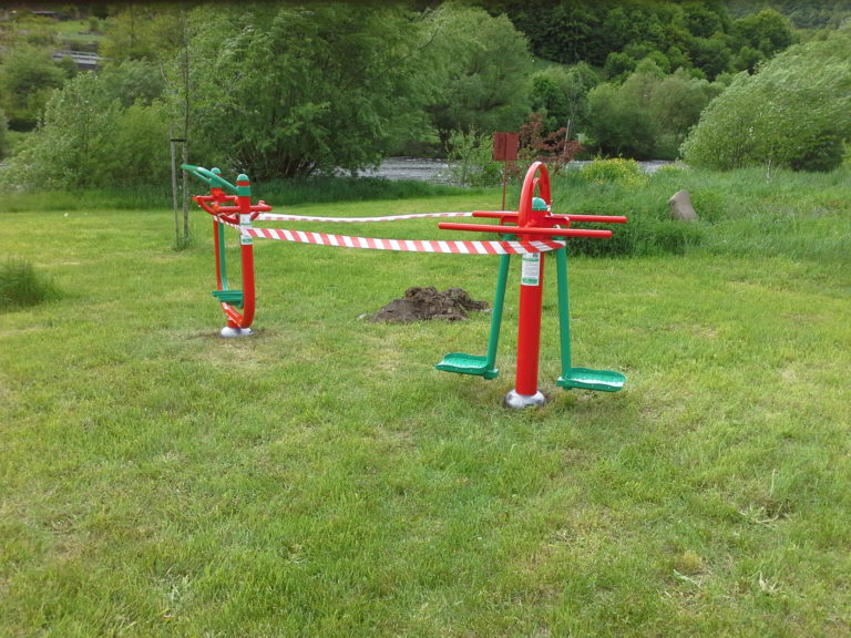 Venkovní fitness stroje, Velichov