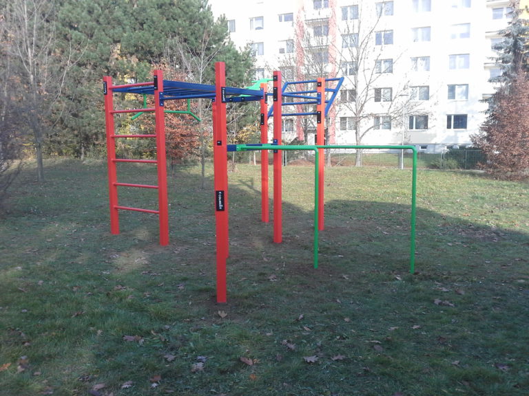 Street workout, Brno – ZŠ Vejrostova