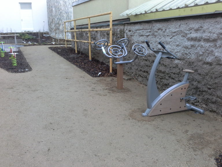 Venkovní fitness stroje, Praha 5 – Smíchov
