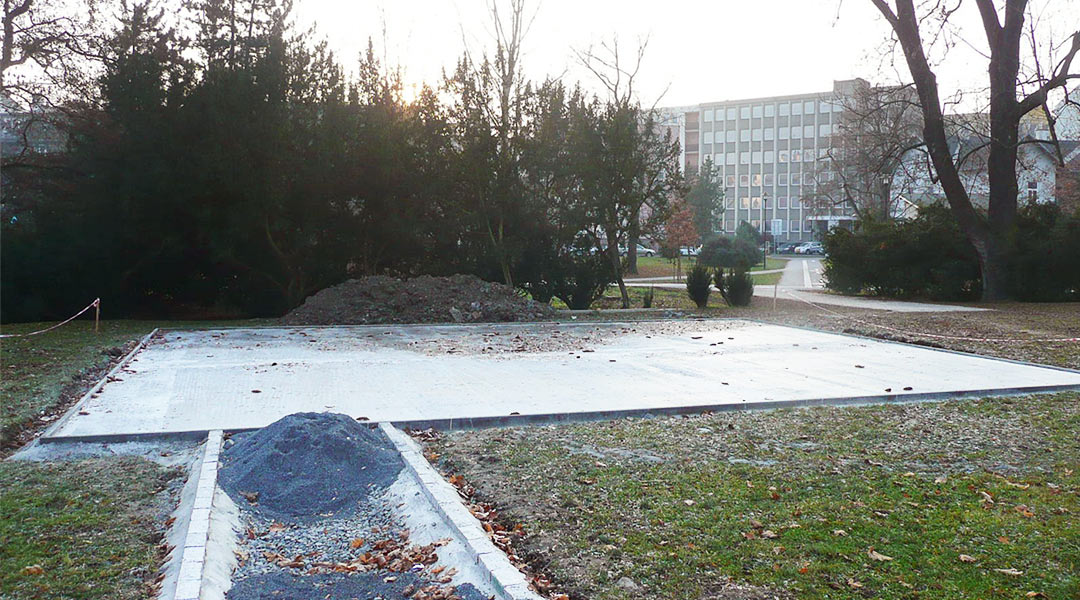 Zalití dopadové plochy betonem