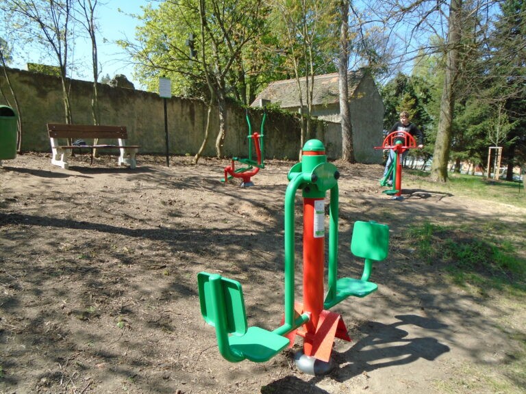 Venkovní fitness stroje, Lubná u Rakovníka