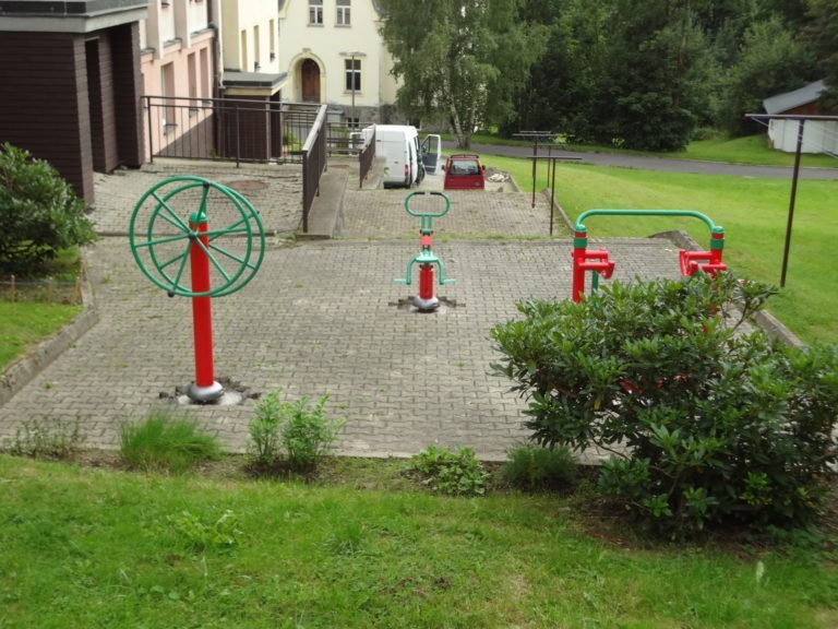 Fitness hřiště pro seniory i mládež, Smržovka