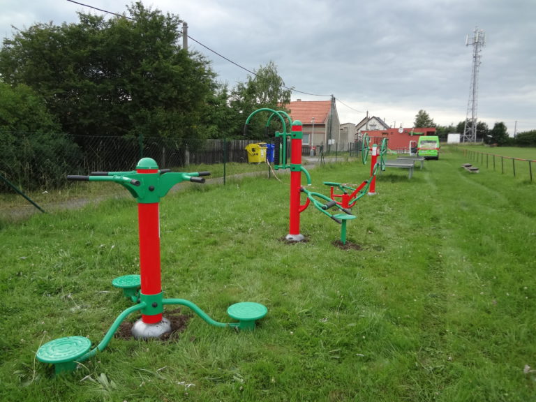 Venkovní fitness stroje, Praha 22 – Uhříněves