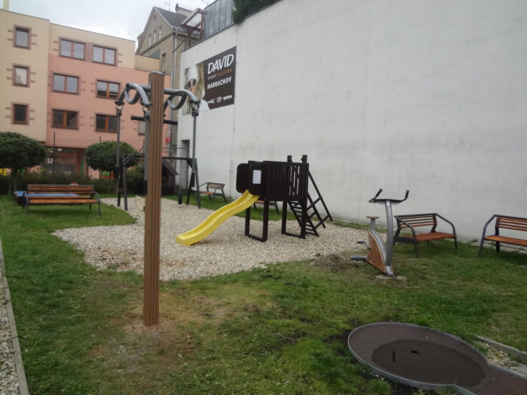 Venkovní fitness stroje, Centrum sociálních služeb, Jablonec nad Nisou