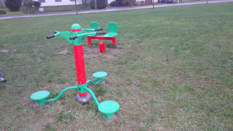 Venkovní fitness prvky, Dobronín