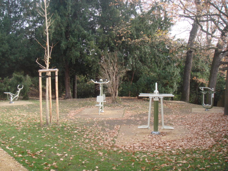 Hřiště pro seniory v Havlíčkových sadech, Praha 2