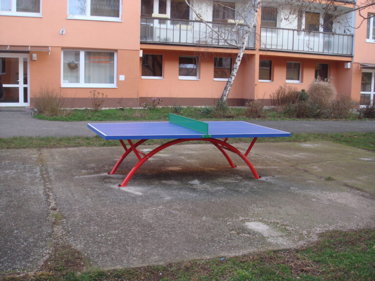 Stolní tenis, Mádrova ul., MČ Praha 12