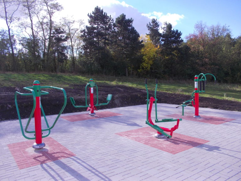 Venkovní fitness stroje, Obec Předboj