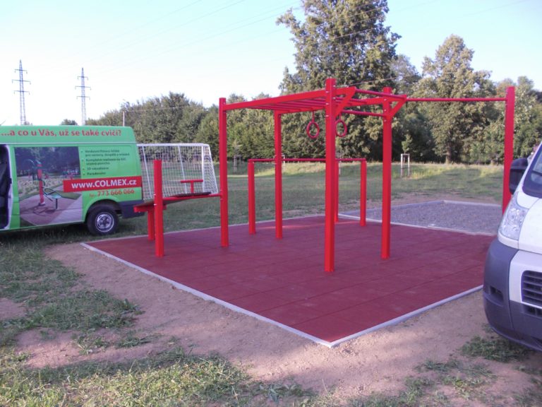 Street workout, Poličná