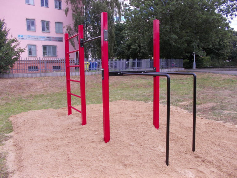 Street workout, Praha 12 – Darwinova