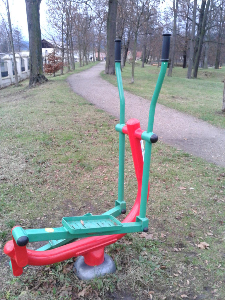 Venkovní fitpark, Ostrov