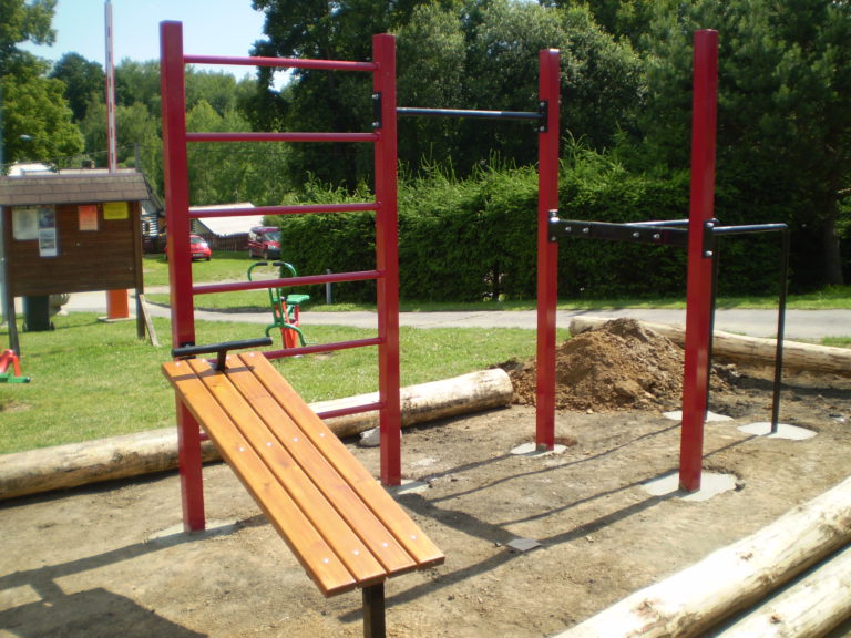 Street workout, Dubá – Nedamov, autocamp