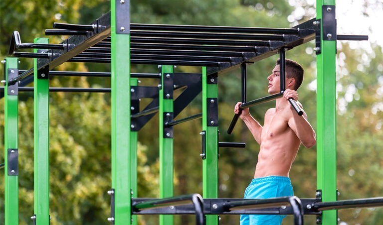 Jak udělat první přítah na hrazdě