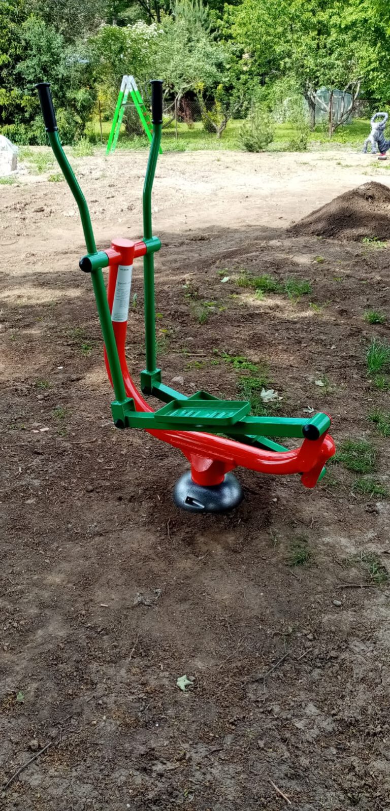 Venkovní fitness stroje, Dolní Hbity