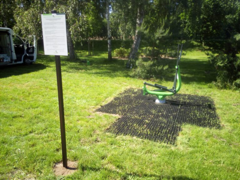 Venkovní fitness stroje, Pardubice – Na Špici