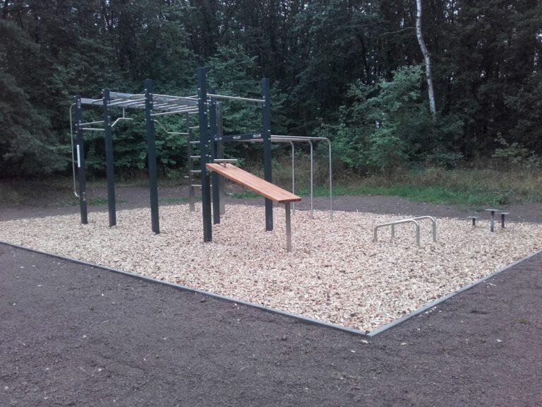 Lesní posilovna, Jesenice