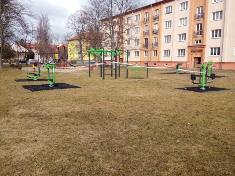 Venkovní fitness stroje, Hulín