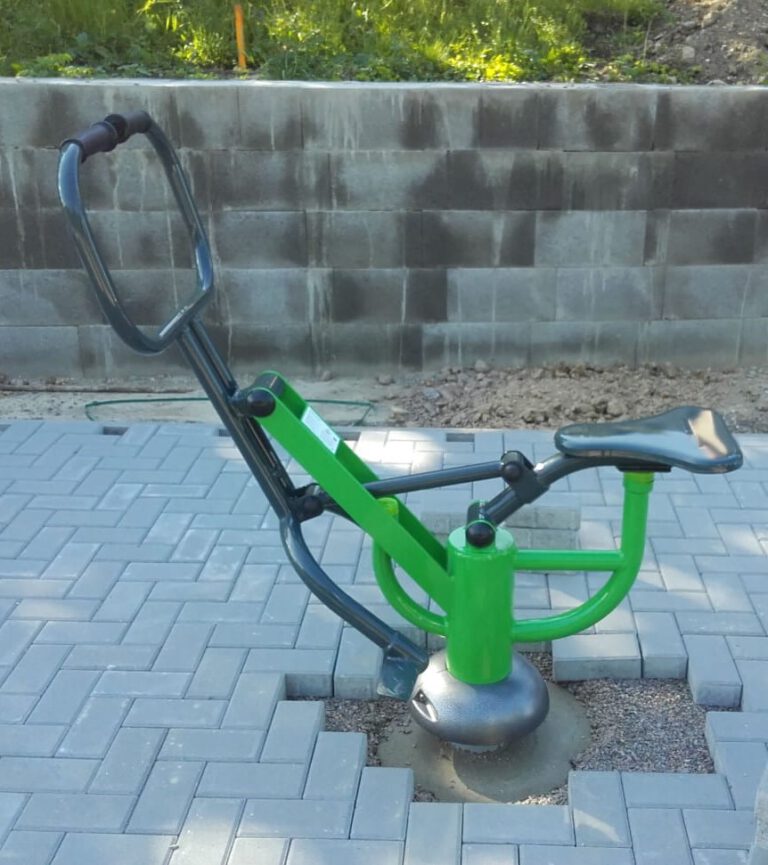 Venkovní fitness stroje, Makov