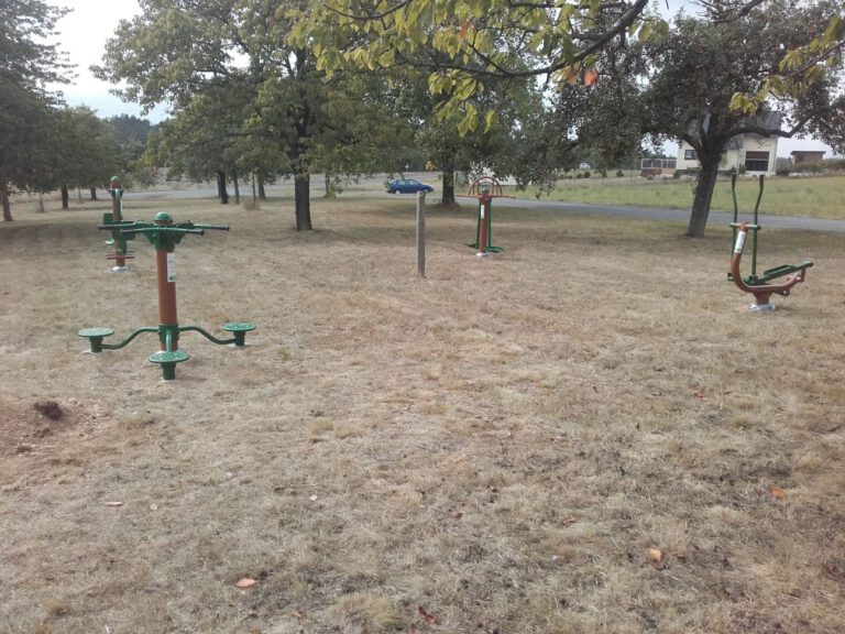 Venkovní fitness stroje, Velká Buková