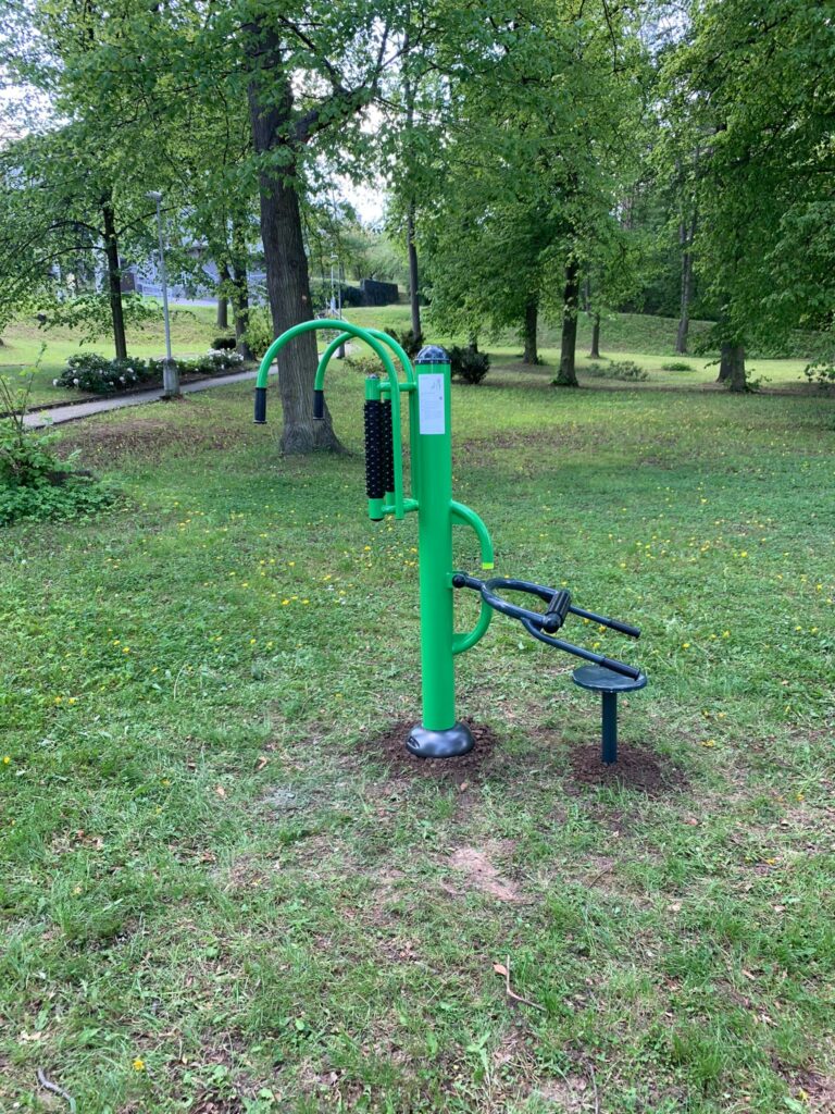 Venkovní fitness stroje, Lázně Slatinice