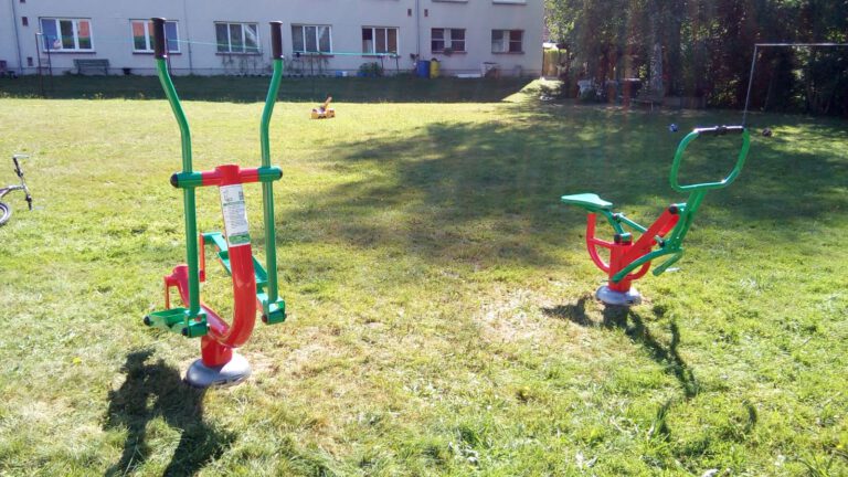 Fitness stroje, Zvíkovské podhradí