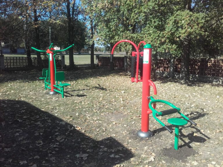 Venkovní fitness stroje, Koštice