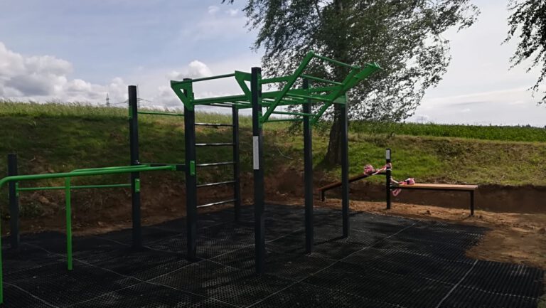 Workoutové hřiště, Soběsuky