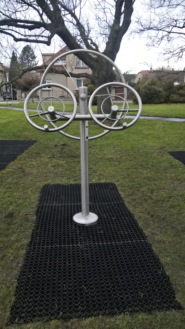 Venkovní fitness stroje, Poděbrady