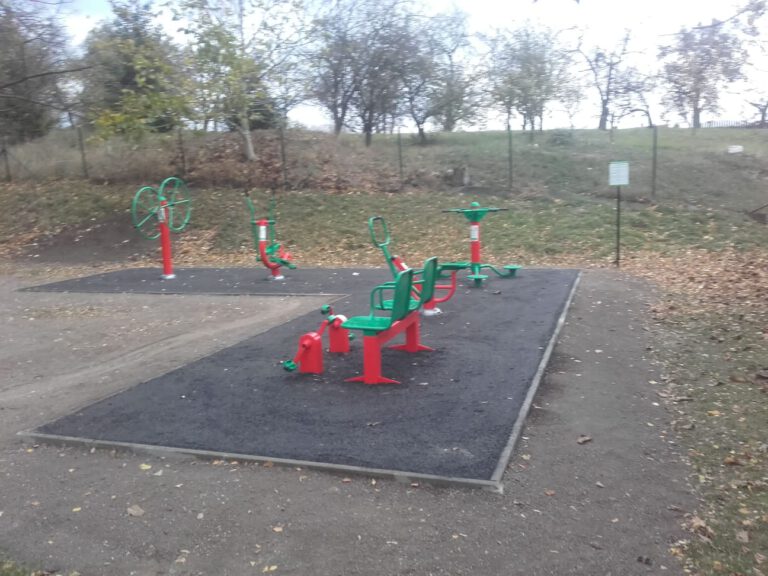 Venkovní fitness stroje, Siřejovice