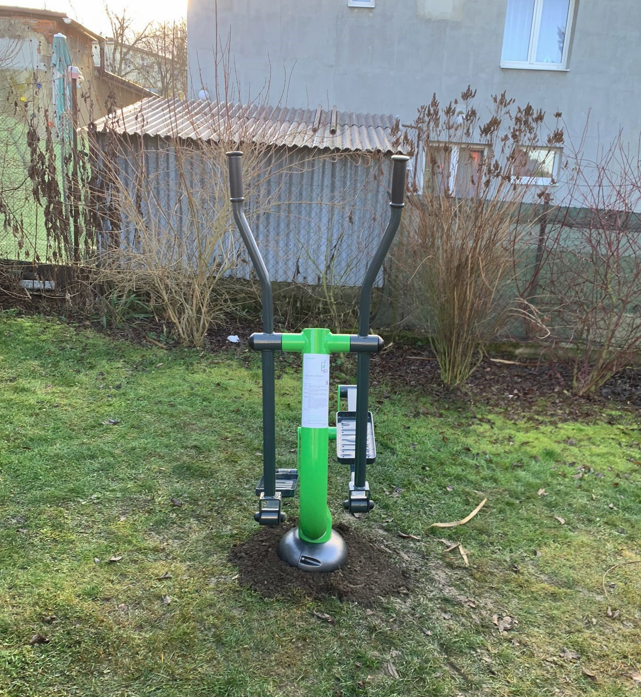 Venkovní fitness stroje, Unhošť