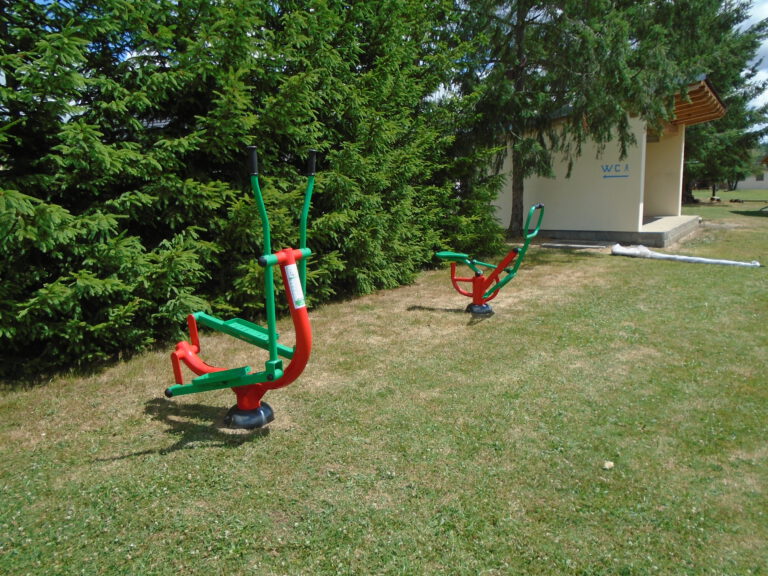 Venkovní fitness stroje, Dolany