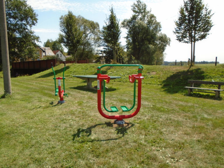 Venkovní fitness stroje, Brod nad Tichou