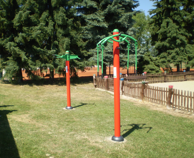 Venkovní fitness stroje, Stochov