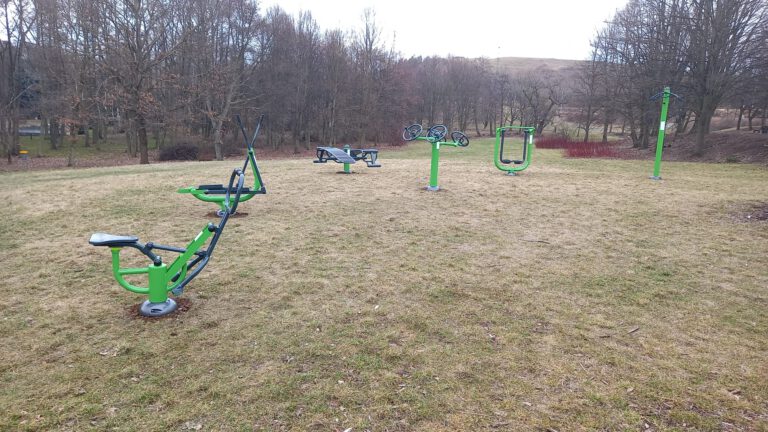 Venkovní fitness stroje, Kadaň