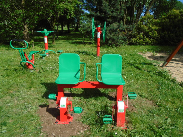 Venkovní fitness stroje, Vysoká