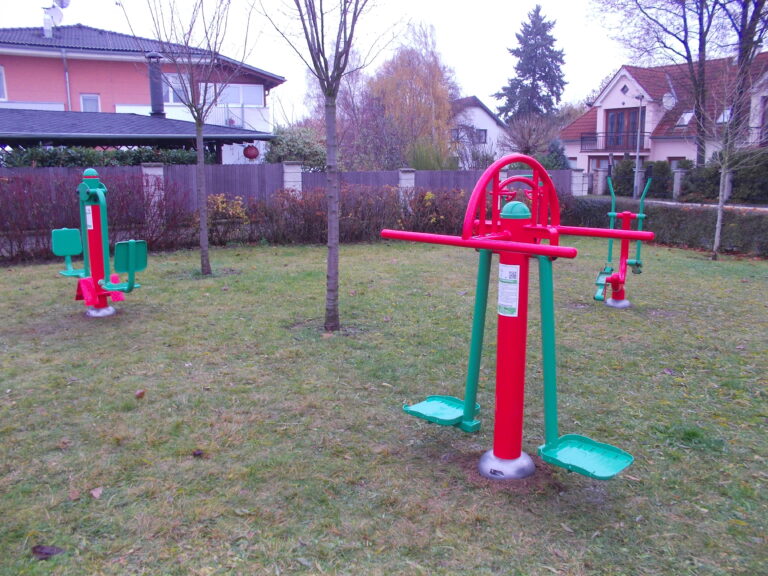 Venkovní fitness stroje, Slivenec