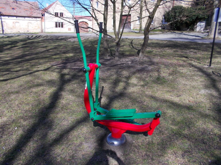 Venkovní fitness stroje, Velká Dobrá