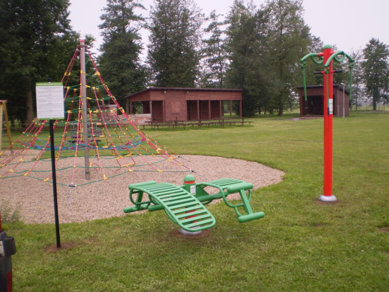 Venkovní fitness stroje, Uničov