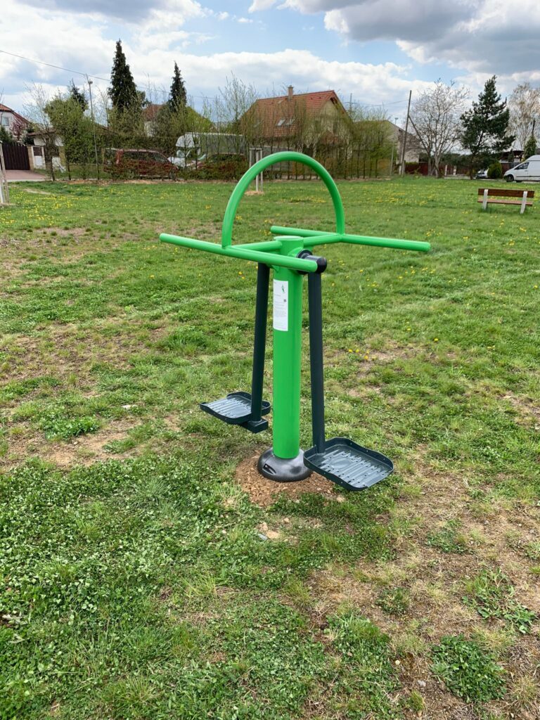 Venkovní fitness stroje, Praha Šeberov