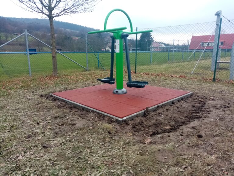 Venkovní fitpark, Pitín