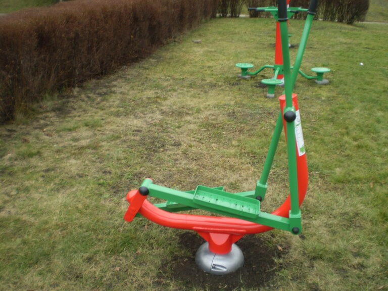 Venkovní fitness stroje, Lom