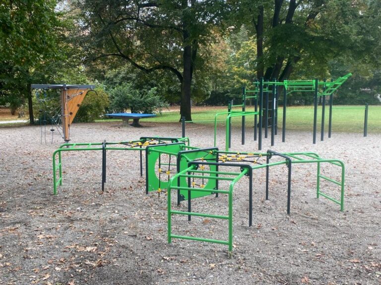 Workoutové a dětské hřiště, Český Krumlov