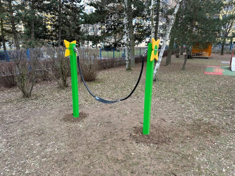 Dětský workout, Mateřská škola Madolinka, Praha 4