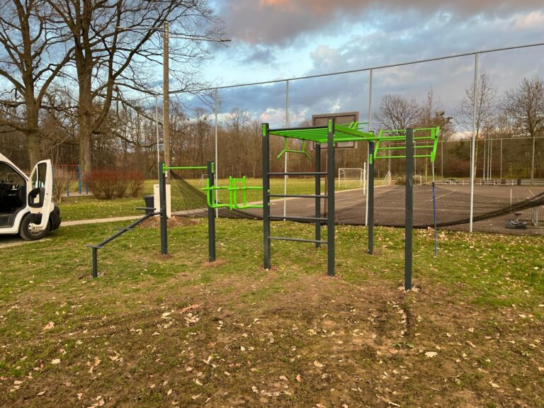 Workoutové hřiště, Polouvsí