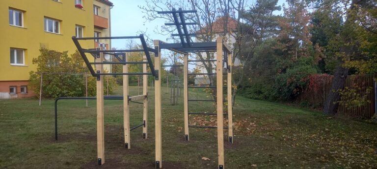 Street workout, Veltrusy