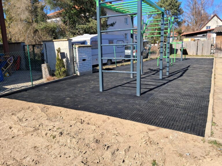 Workoutové a fitness hřiště, Hradešín